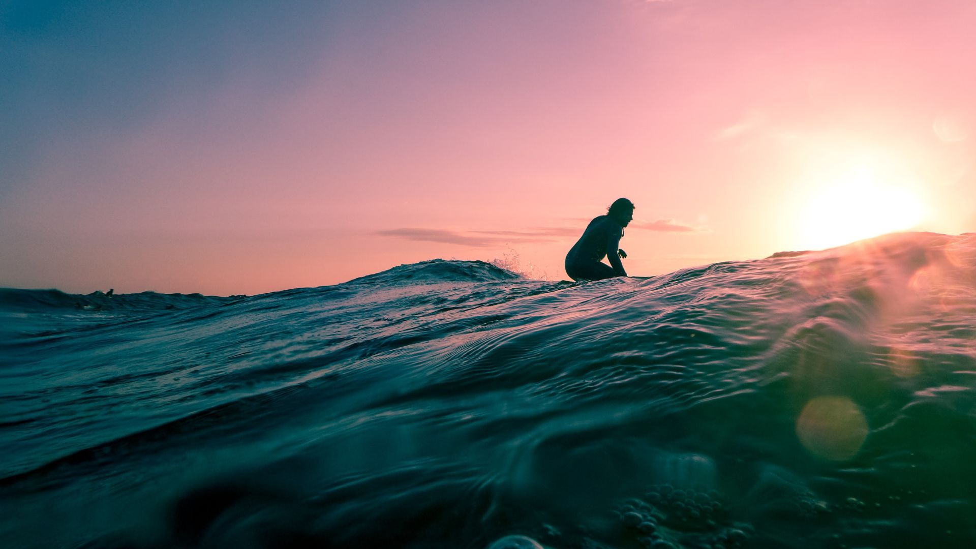 How to Prevent Sun Damage While Surfing - Surf Indonesia